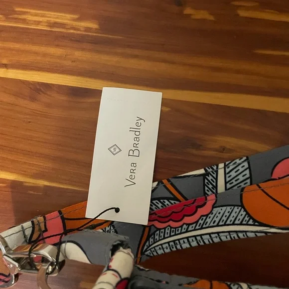 Vera Bradley crossbody purse blue with flowers go ahead convertible NWT - Picture 2 of 5